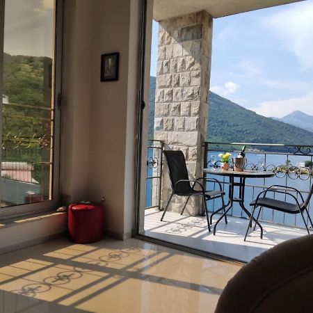 Apartment Galina Tivat Dış mekan fotoğraf