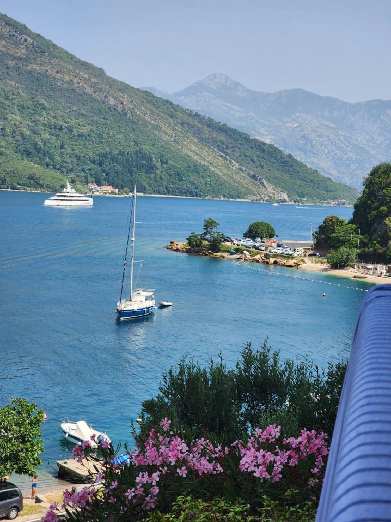 Apartment Galina Tivat Dış mekan fotoğraf